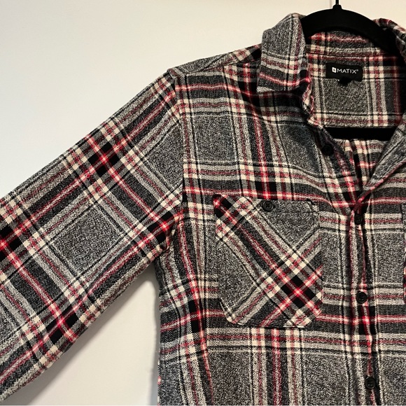 Matix | Plaid Button Up Shirt - Picture 2 of 14